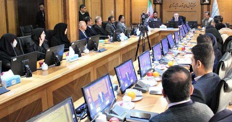 مراکز پژوهشی بايد نسبت به نظام‌مسائل حکمرانی و برنامه‌ريزی کشور واقف باشند