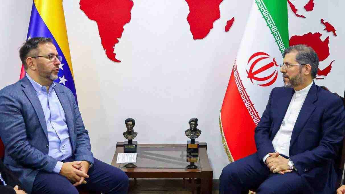 ونزوئلا تهدیدات نظامی آمریکا علیه جمهوری اسلامی را محکوم کرد