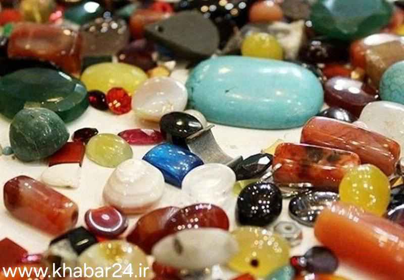 فروش و کلاهبرداری میلیاردی جواهرات و شهاب‌سنگ‌های تقلبی