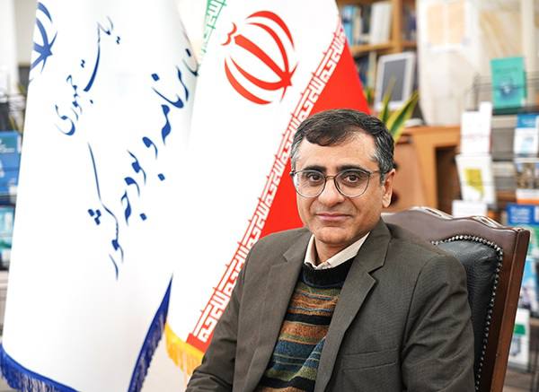 نقش سازمان برنامه و بودجه در تحقق شعار سال، زمينه‌سازي براي ايجاد زيرساخت‌هاي توليد توسط بخش خصوصي است/ سرمايه‌گذاري بخش خصوصي در طرح‌هاي پيشران تضمين مي‌شود