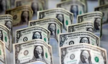 تصمیمات شتاب‌زده درباره ارز ترجیحی منجر به کاهش انگیزه تولید می‌شود