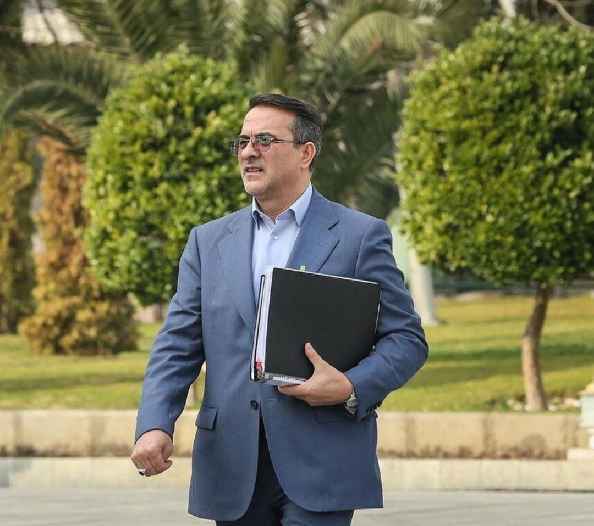 پرداخت کسور بازنشستگی نهایی می‌شود/تهیه گزارش مستند از وضعیت پرداختی به کارمندان