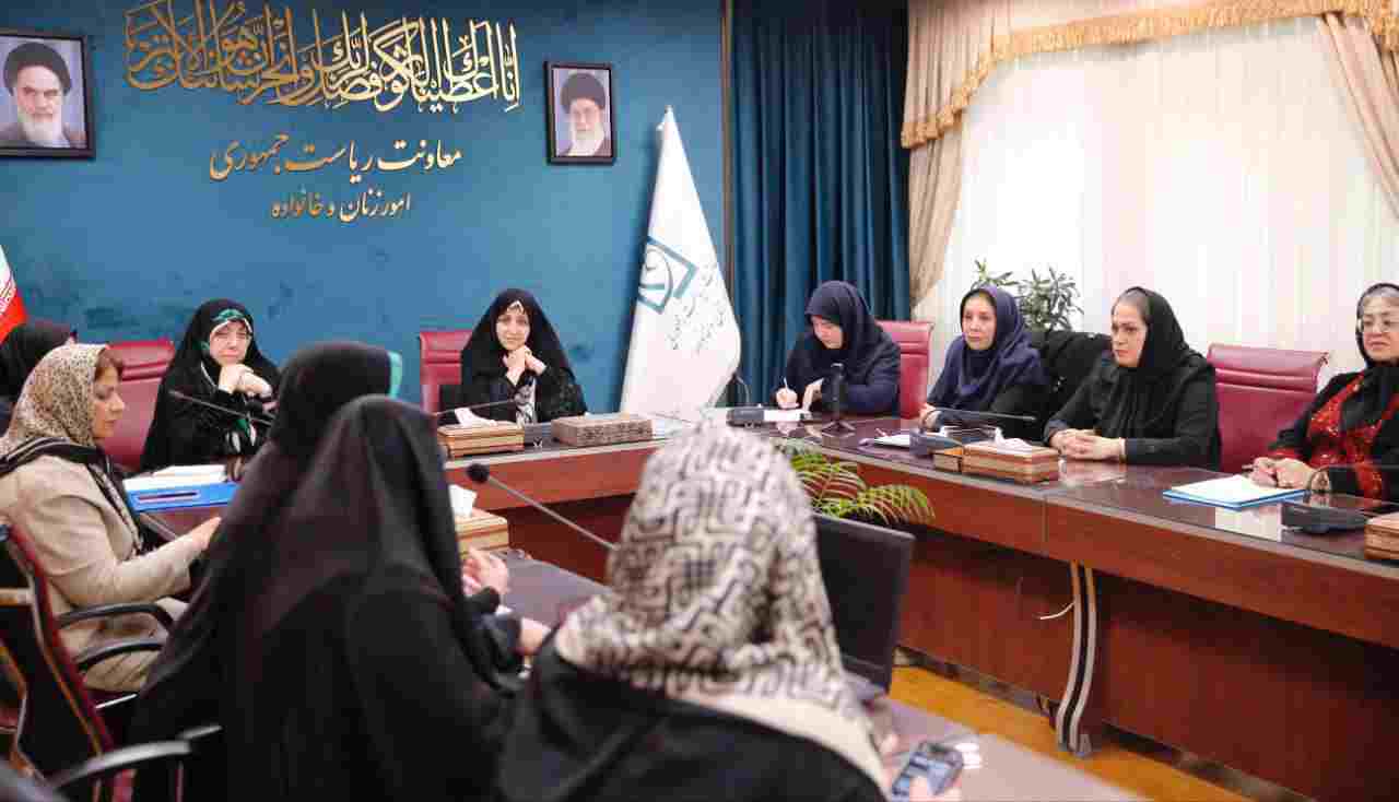 تأکید معاون رئیس‌جمهور در امور زنان و خانواده بر حقوق زنان و لزوم تغییرات فرهنگی در مقابله با خشونت