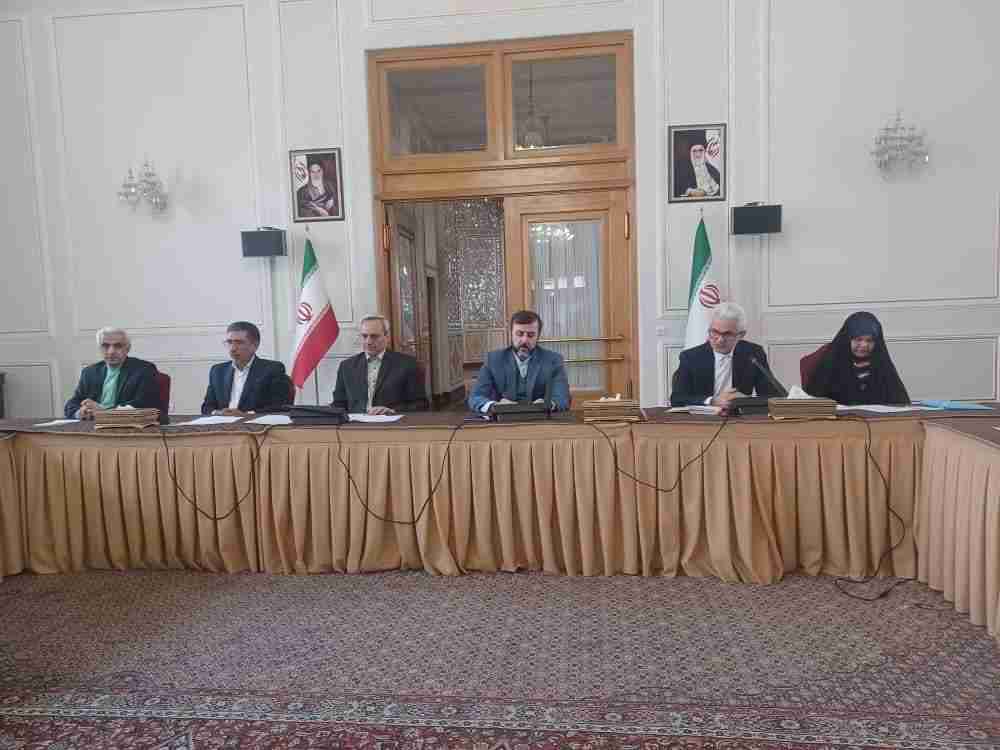 برگزاری نخستین نشست هم اندیشی معاونت امور حقوقی و بین‌الملل وزارت امور خارجه با نمایندگان دستگاه‌های اجرایی