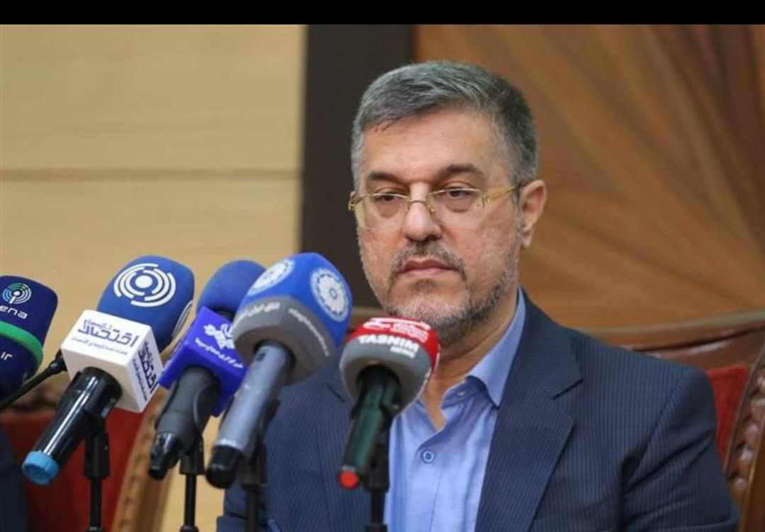 محمد آرام، معاون ارزی بانک مرکزی : بازار ارز تجاری با هدف تک نرخی شدن ارز از ۲۶ آذرماه عملیاتی می‌شود