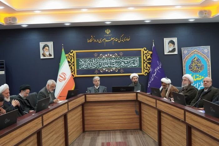لزوم تقویت انسجام ملی و حاکمیت، اعتمادسازی و افزایش فرهنگ خودباوری و تقویت سواد رسانه‌ای نسل جوان