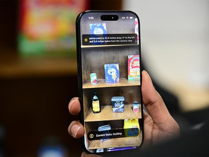 هوش مصنوعی که مسیر را برای نابینایان هموار می‌کند!