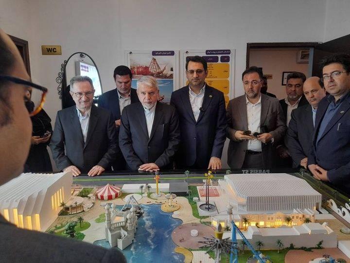 بازدید وزیر میراث فرهنگی، گردشگری و صنایع‌دستی از پروژه ریزورت و شهربازی کیش