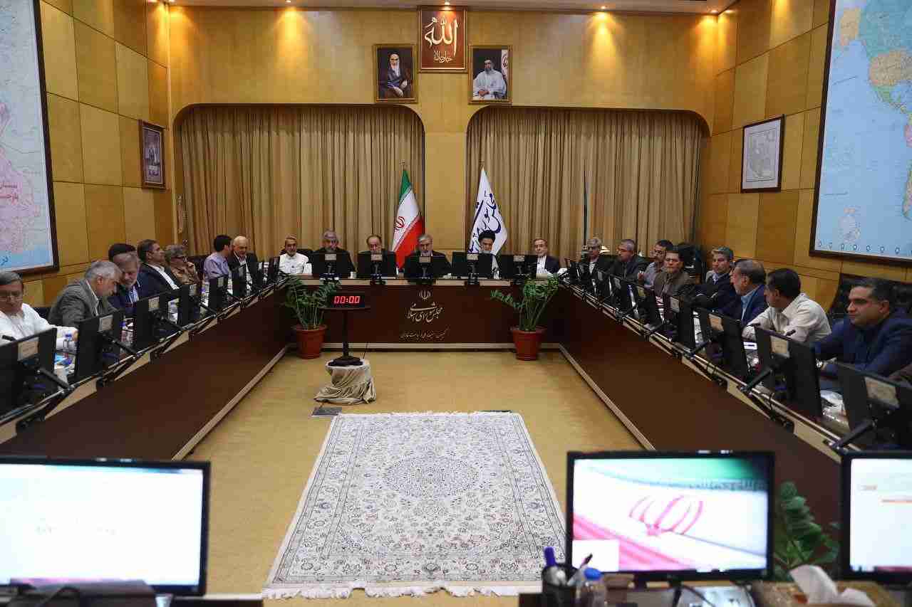 نشست اضطراری کمیسیون امنیت ملی باحضور  عراقچی به منظور بررسی توافق جدید ایران با آژانس