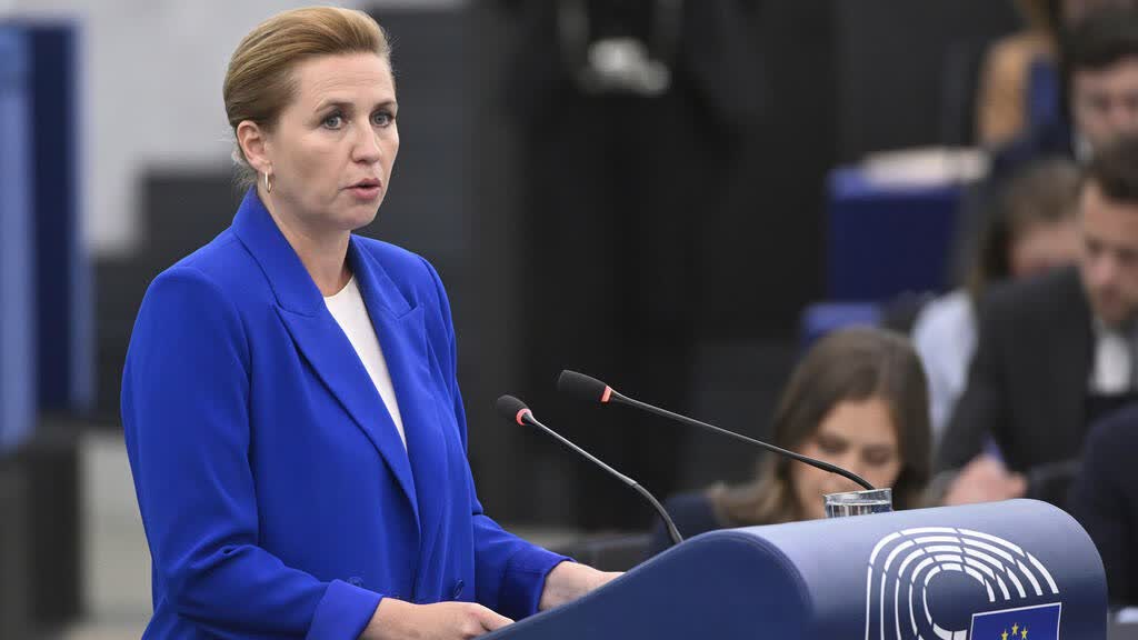 فراخوان دانمارک برای انتخابات زودهنگام