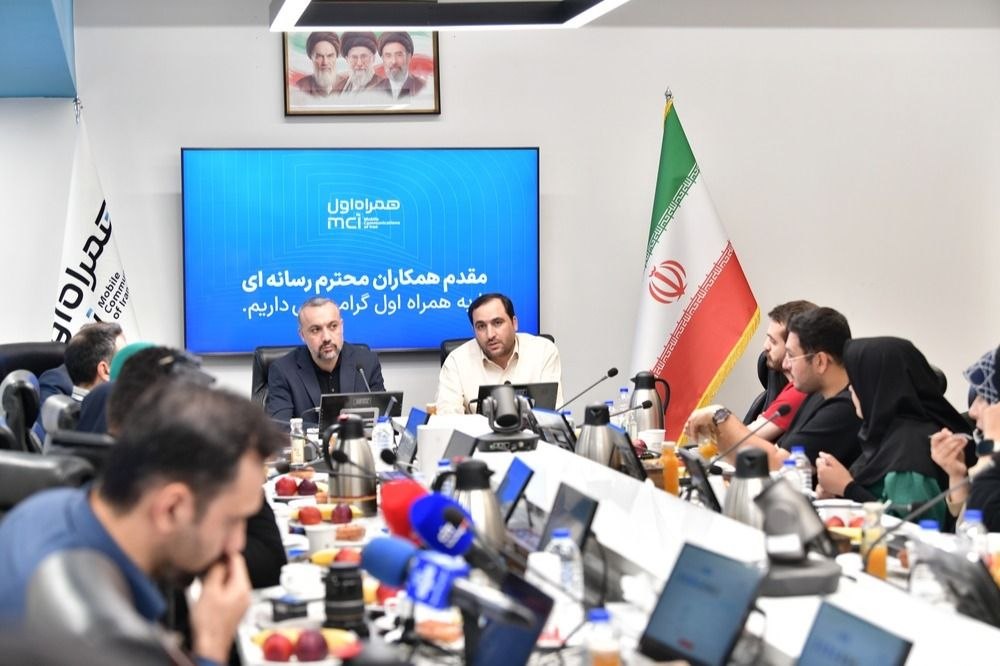 راستی‌آزمایی نحوه محاسبه مصرف اینترنت همراه اول در حضور خبرنگاران
