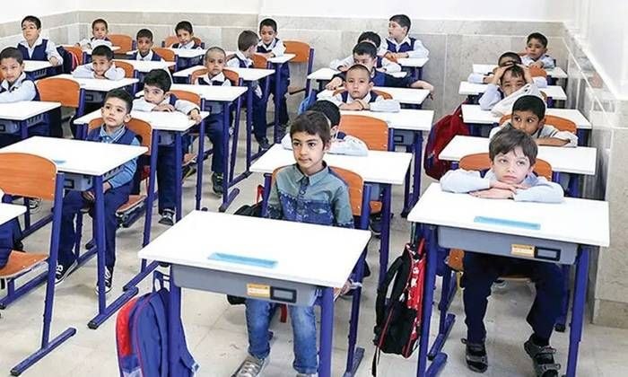 معاون دبیرکل شورای عالی آموزش و پرورش : مدارس دولتی، هیئت امنایی می‌شوند
